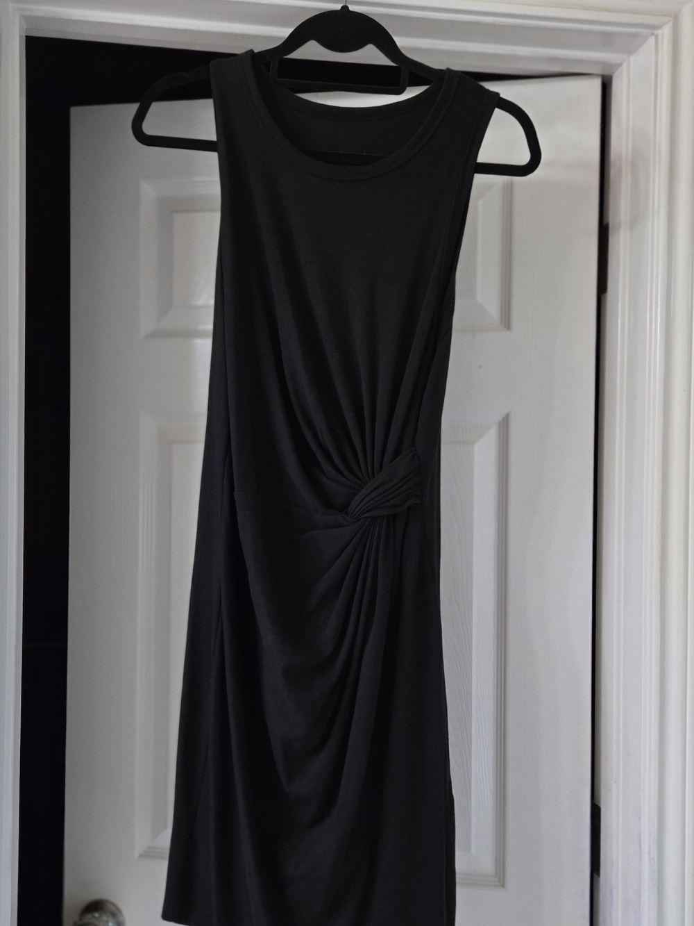 SHEIN Black Sleeveless Midi Dress with Side Twist